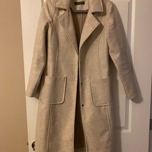 Grey/Cream Coat